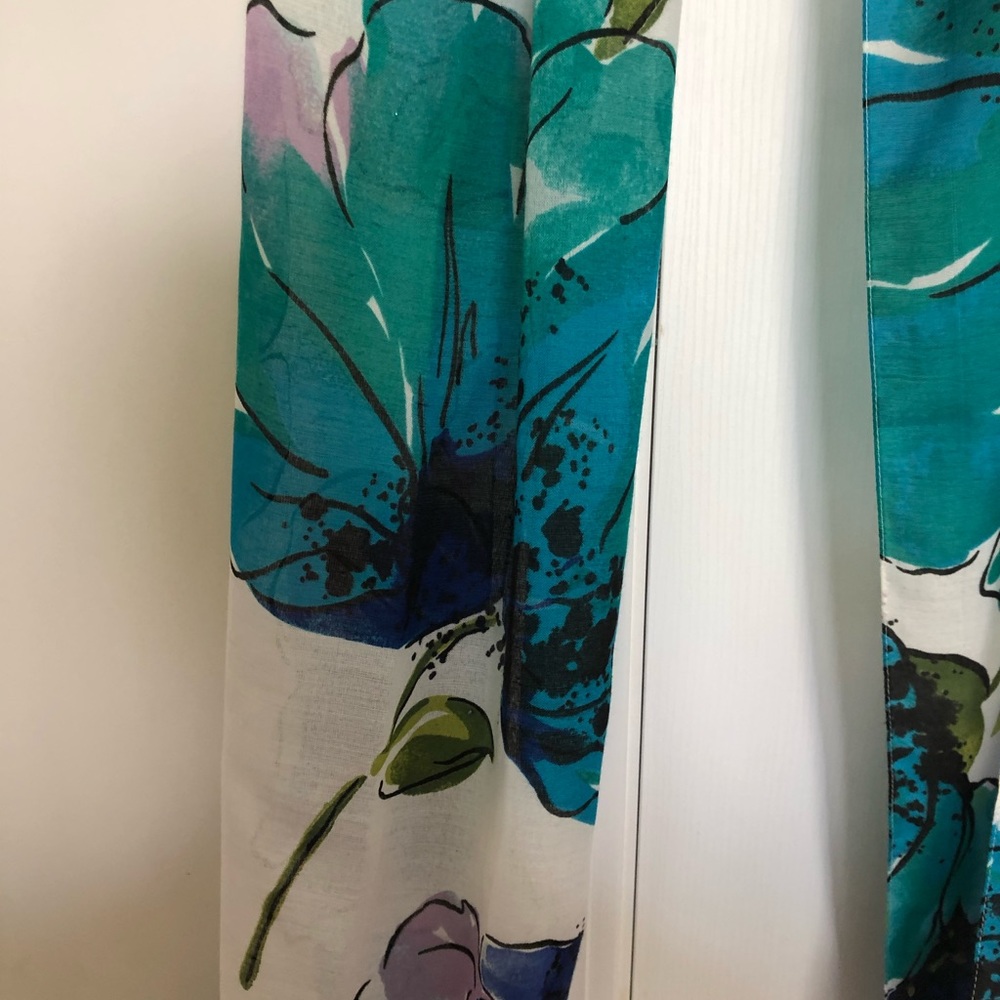 Scarf - Picture 5 of 5